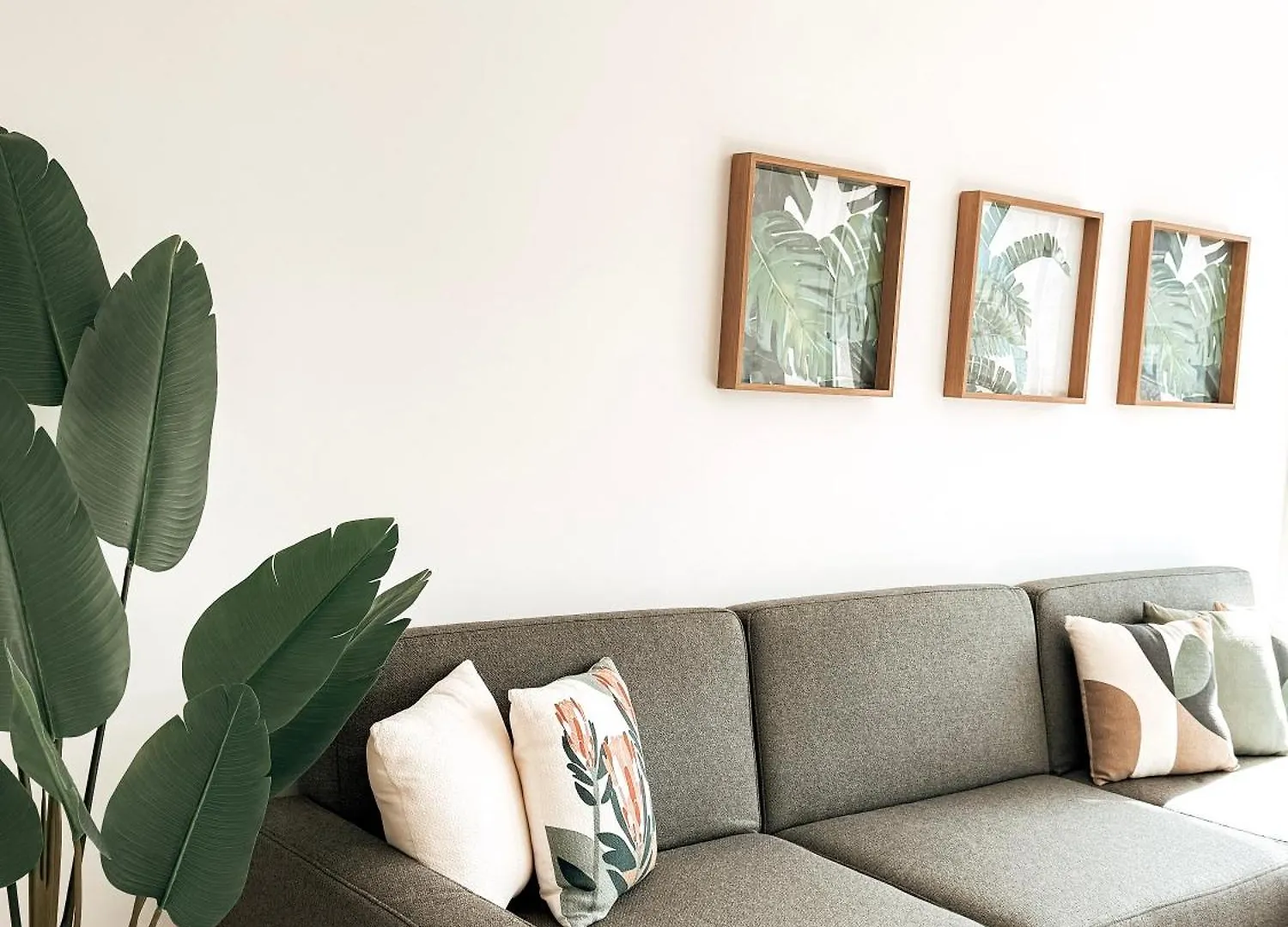 Apartment Zirbenglueck Mit Balkon In 그라츠